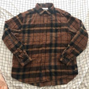 UO brown Men’s flannel (medium)